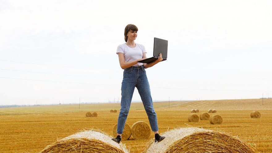 Agroklub stipendija 2021 za studente novinarstva, poljoprivrede ili veterine