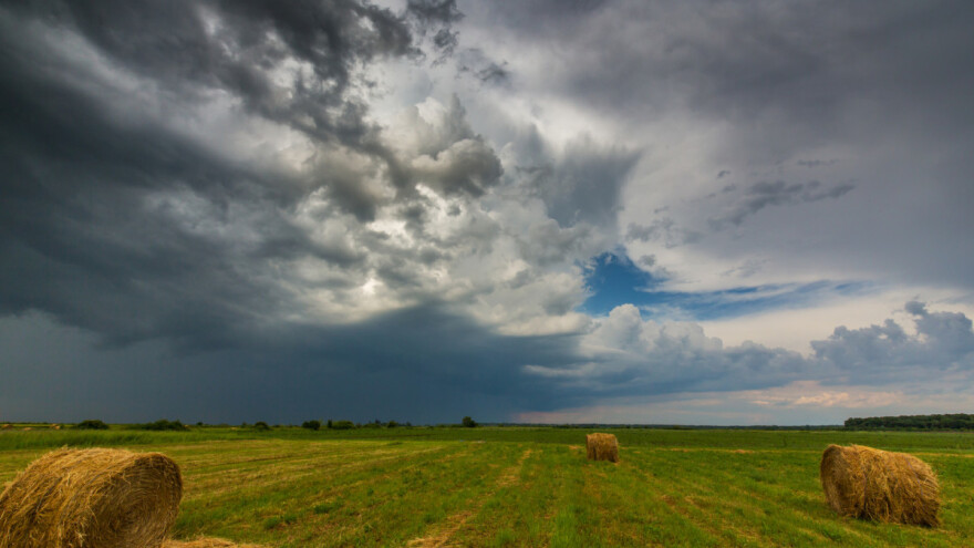 Stiže jesen i donosi hladno, kišovito vreme pa čak i sneg