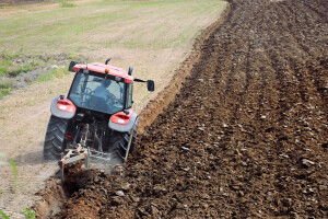 Traktor troši mnogo goriva? Ovo su mogući uzroci