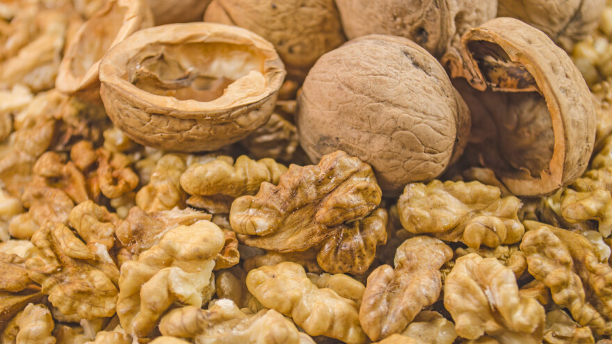Orahe treba osušiti prije skladištenja - ovo su dva načina