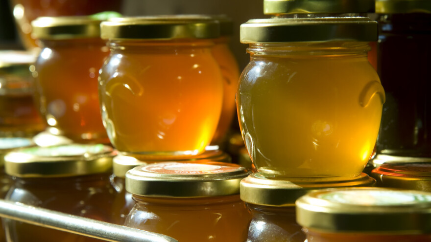 Med: Hoće li 2021. biti ista kao i prošla godina - pčelari zabrinuti?!