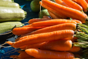 Jednostavna i brza salata od tikvice i mrkve za zimu