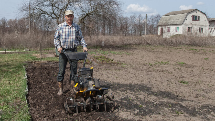 Radnim akcijama ponovo oživljavaju selo - pomažu i nadležne institucije