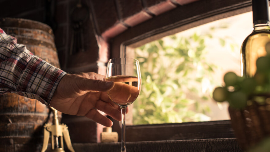 Istina je u vinu, ali i brojnim aromama od drveta, voća i cveća