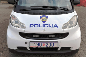 Policija mu oduzela traktor - uporno vozio pod utjecajem alkohola