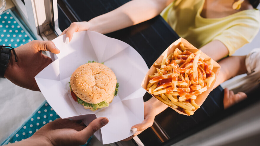 Istraživanje: Brza hrana bogata natrijem i siromašna kalijem - veći rizik od depresije