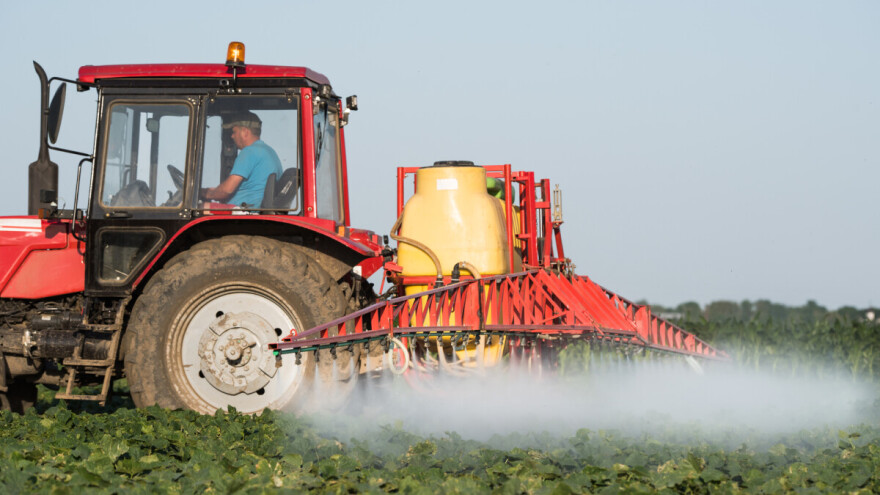 Kabina traktora u zaštiti korisnika pesticida