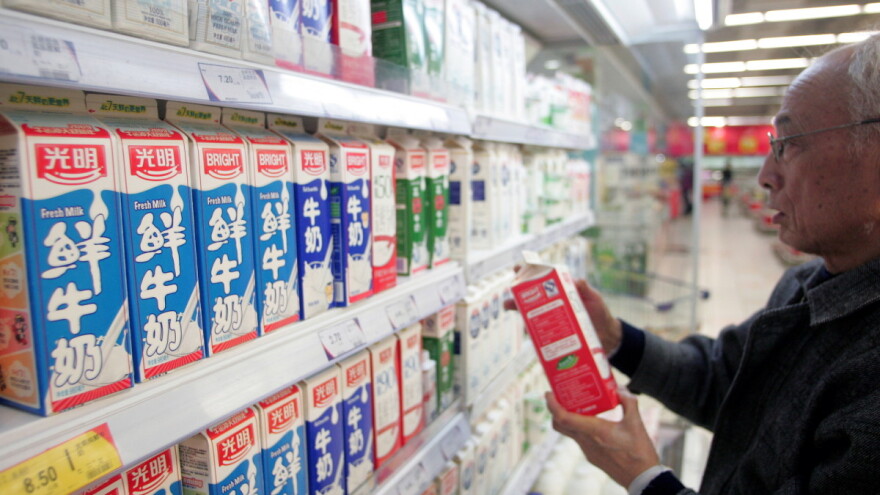 Nakon 11 godina u Kini ponovno vjeruju lokalnim mljekarima