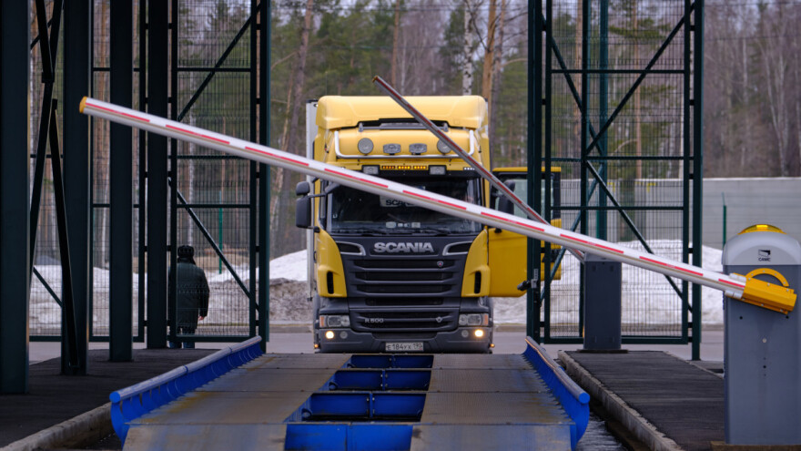 Velika Britanija uvodi graničnu kontrolu po fazama