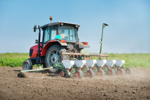 Produžen rok za bespovratna mađarska sredstva za nabavku poljomehanizacije