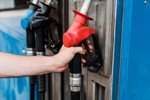 Vlada fiksira cijene goriva na postajama koje nisu na autocestama
