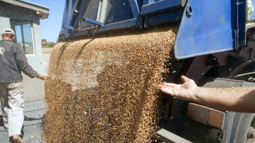 Haos na sastanku o cijeni pšenice, proizvođači zaprijetili: Ulica majka!
