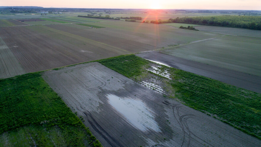 Nastavak sjetve nije moguć ni za 15 dana, prokanalite parcele