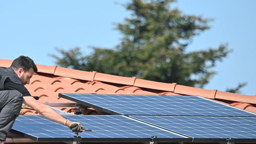 Zašto nije uspeo konkurs ugradnje solarnih panela u Sremskim Karlovcima?