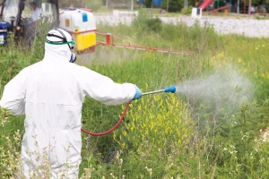 Koje preparate za zaštitu bilja od danas više ne smemo da koristimo?