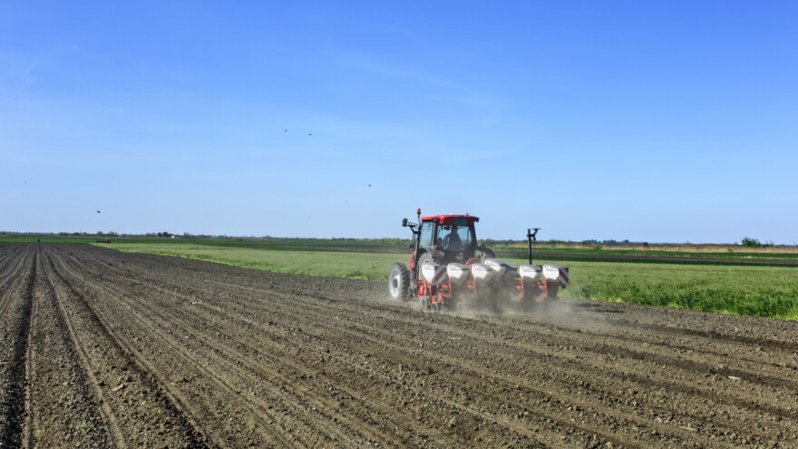 Kreće setva kukuruza: Ratari jeste li dobro pripremili zemlju?