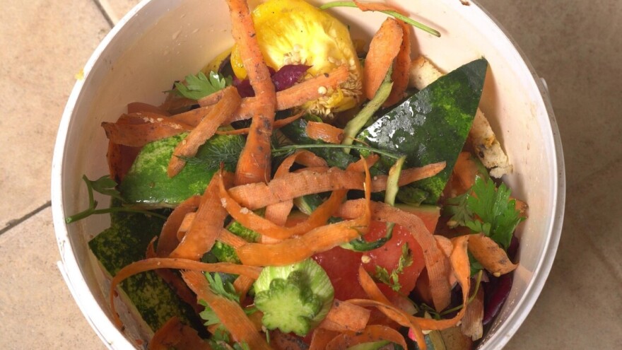 Bokaši kompostiranje je pogodno za svaku kuhinju