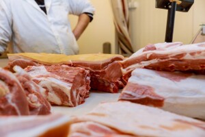 Gradiška: Pooštrene inspekcijske kontrole pripreme svinjetine
