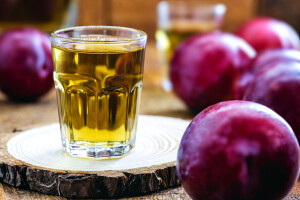 Međunarodni festival "Rakija i rakijaši" - pristiglo više od 1.300 uzoraka