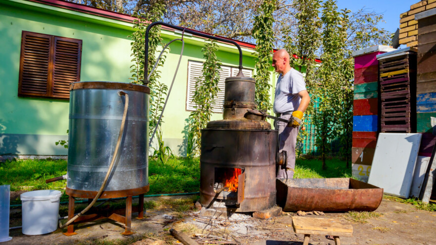 Baranjcu ukradeno 100 litara rakije