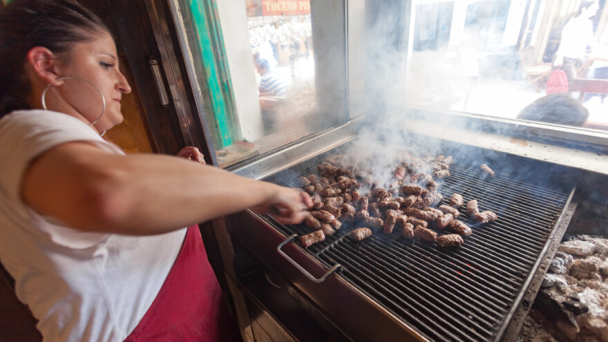 Kako će izgledati porcija ćevapa nakon uvođenja strategije "Od njive do trpeze"?