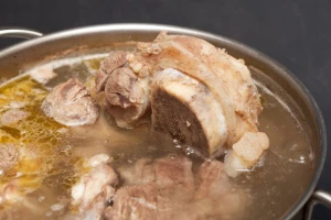 Supa od goveđih kostiju kuva se najmanje tri sata - kako iz nje izvući najbolje?
