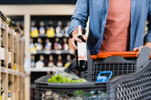 Koliko hrvatska kućanstva troše na hranu i alkohol?