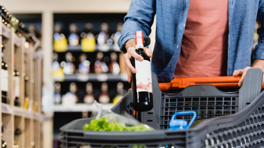 Koliko hrvatska kućanstva troše na hranu i alkohol?