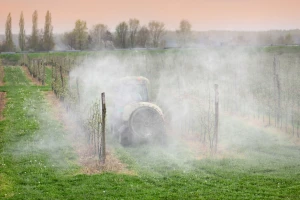 Kojim bakrenim sredstvima u zaštitu voćnjaka i vinograda?