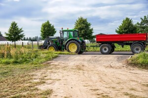 Upravljao traktorom s 2,84 promila