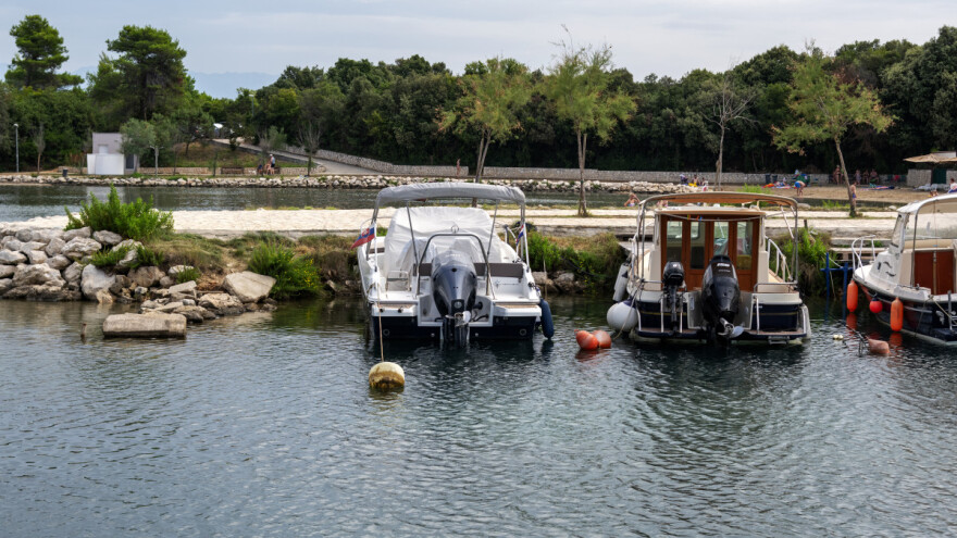 Šetnja gradom i simfonija zatonskih hedonističkih užitaka