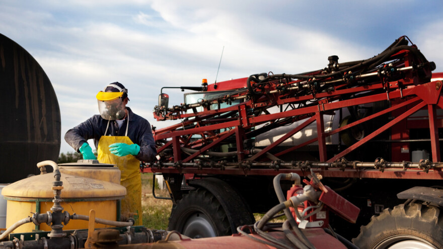 Kako miješati sredstva za zaštitu bilja?