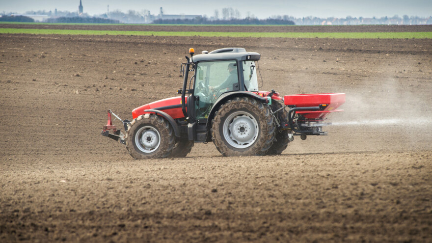 Jesensku gnojidbu okopavina provedite s osnovnom obradom tla