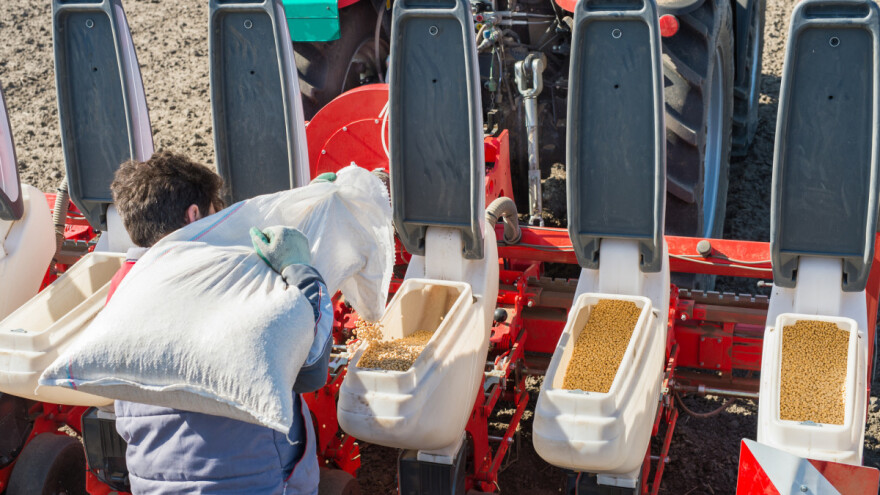 Kreće setva soje - pripremite tlo na vreme