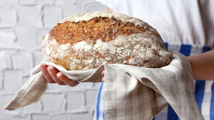 Šta znate o obeležavanju srpske Nove godine? Domaćice mese vasilicu