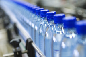 Apsurd ili potreba: Zašto je BiH uvezla 28,5 miliona KM flaširane vode?