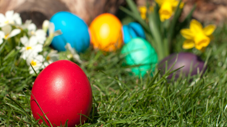 Praznik kao u stara vremena: Otkud crveno jaje i običaj tucanja?