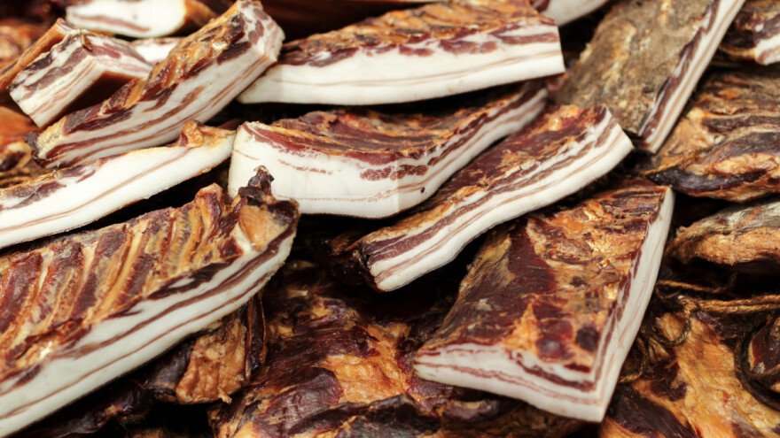 Tajne dobre slanine i špeka - kako ih pripremiti?