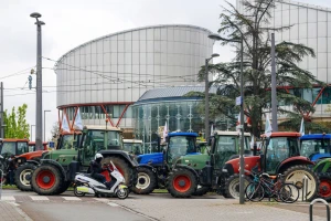 Francuski poljoprivrednici idu u masovne proteste