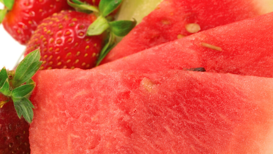 Ko proizvodi najviše letnjeg voća u EU?