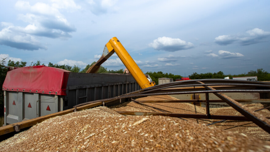 Trgovina poljoprivrednim proizvodima u EU dosegla je 424,7 milijardi eura