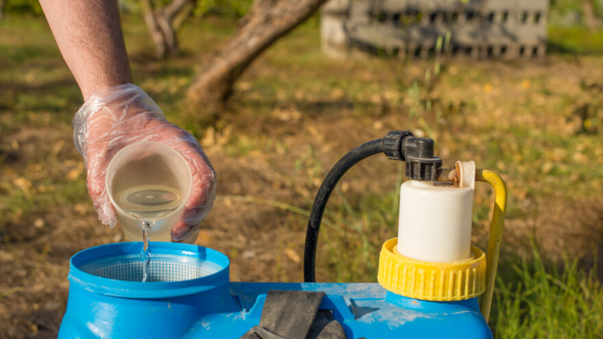 Produžiće dozvolu za upotrebu glifosata? Čeka se procena novog istraživanja