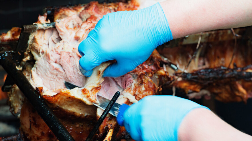 Hrskavo pečenje - s ražnja ili iz rerne, evo nekoliko trikova iskusnih majstora