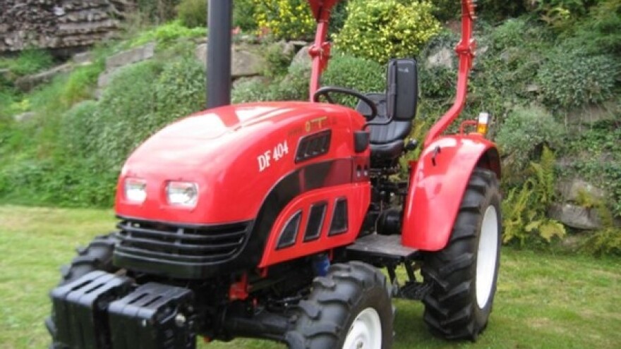 Traktor Dongfeng 404