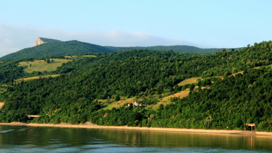 Bačvani uspešno pecaju kod Đerdapa