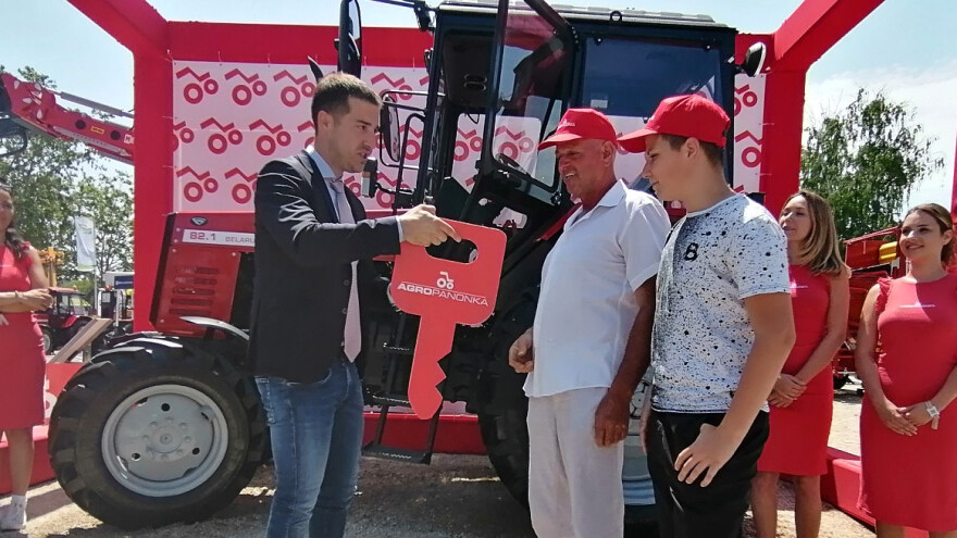 Futožanin Belarus traktor prepušta unuku i osniva gazdinstvo