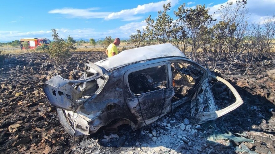 Plamteći automobil izazvao požar i progutao 657 stabala u Dolini maslina