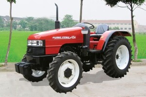 Traktor Dongfeng 654