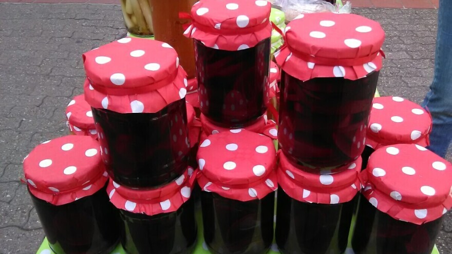 Inženjer mašinstva otišao na selo na očevo imanje da pravi džemove