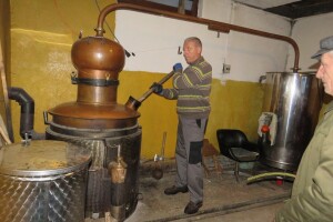 Drago Vlainić, uspješni lički proizvođač rakija: Izgubljeno vrijeme ne možemo vratiti, no sada trebamo ići malo bržim koracima